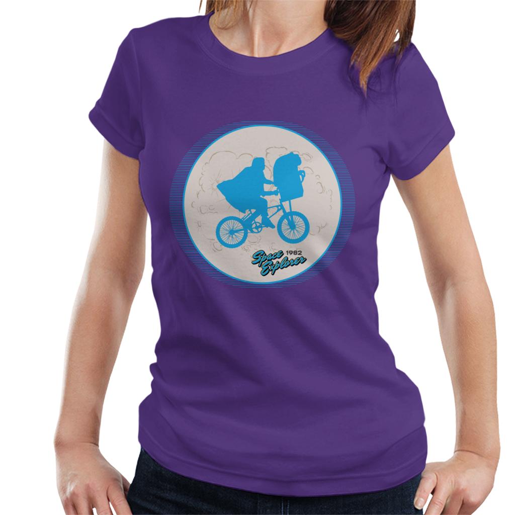 E.T. 1982 Space Explorer Flyin' High Women's T-Shirt product image 6